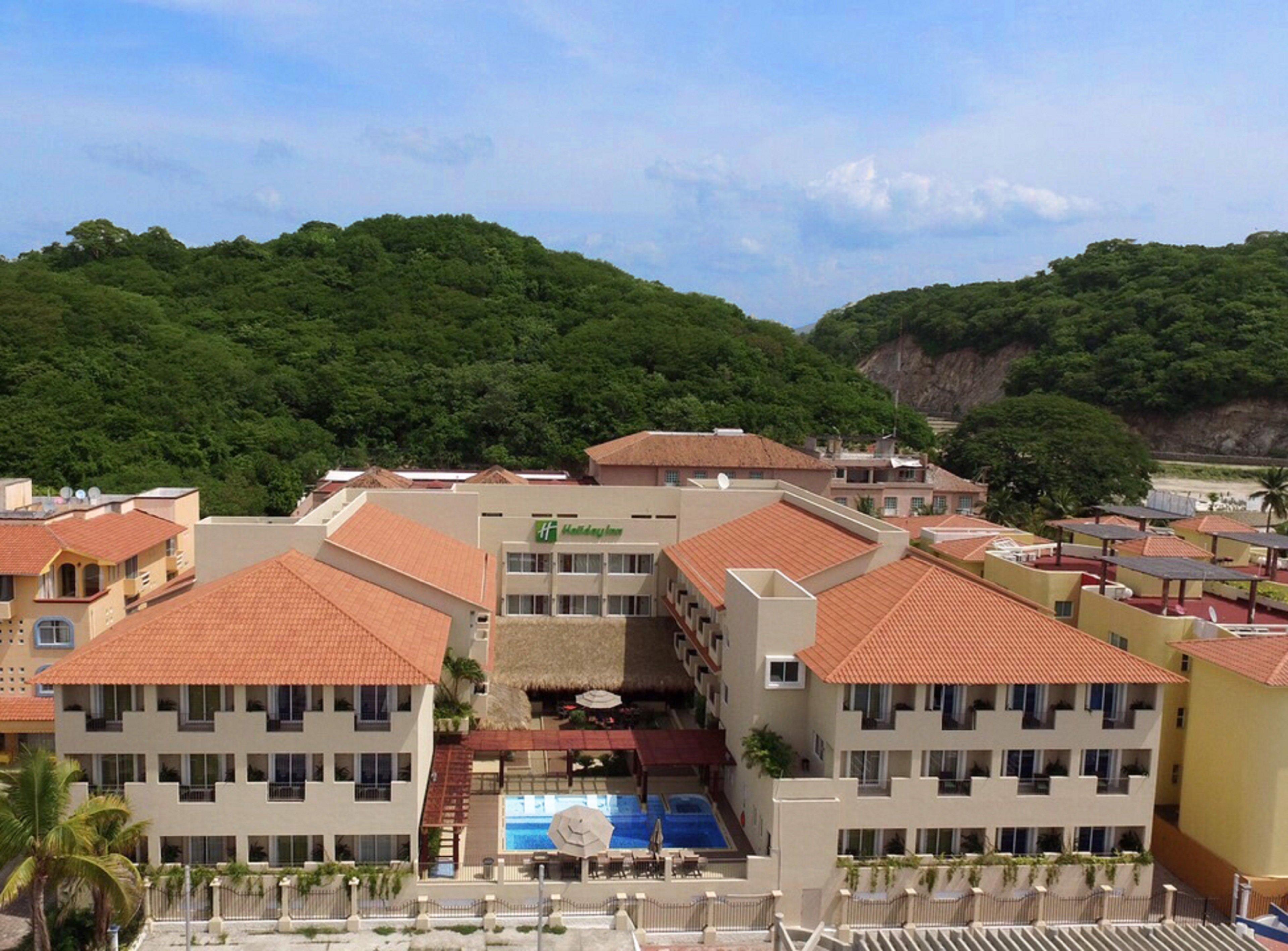 Holiday Inn Huatulco By Ihg Santa Cruz Huatulco Bagian luar foto