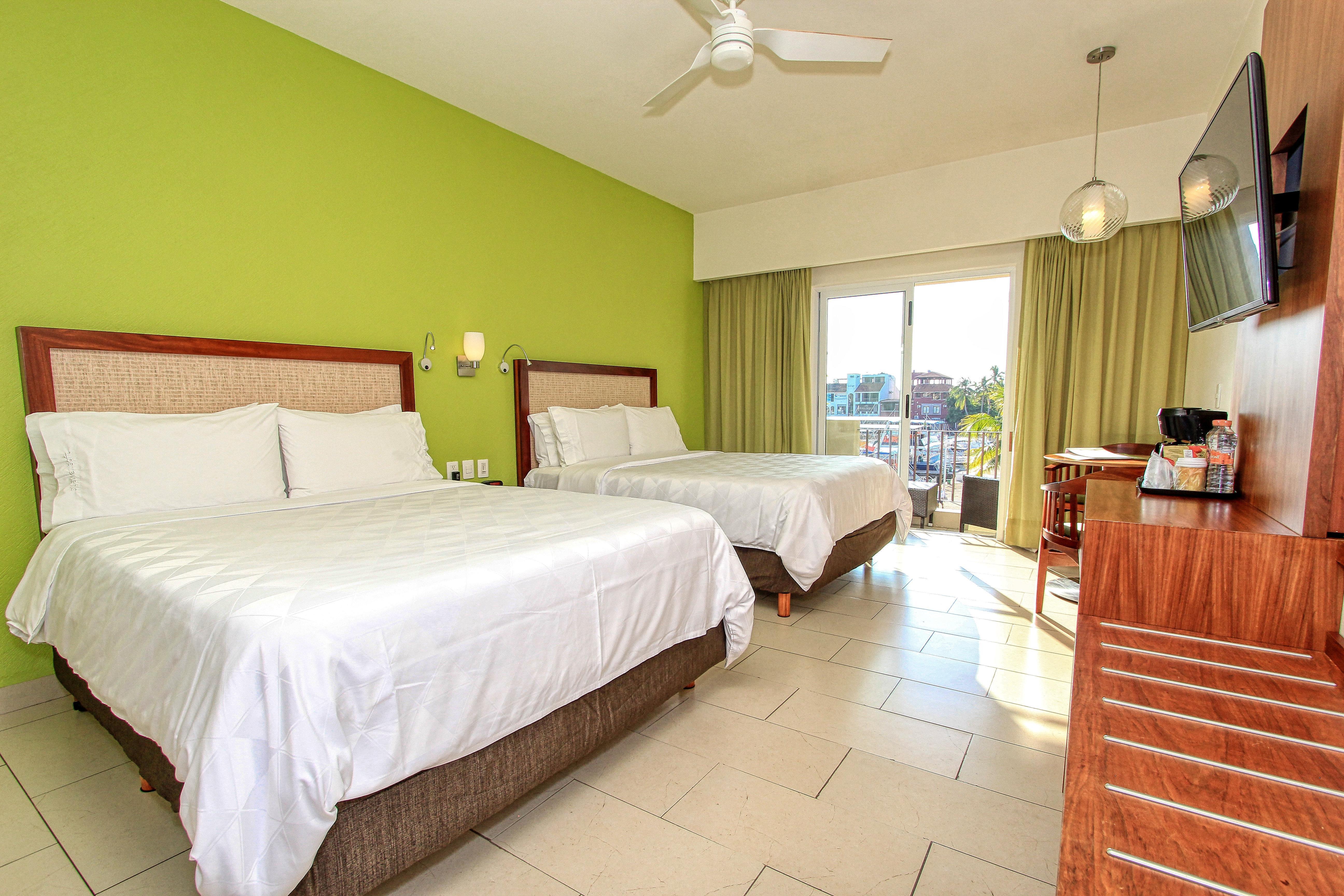 Holiday Inn Huatulco By Ihg Santa Cruz Huatulco Bagian luar foto